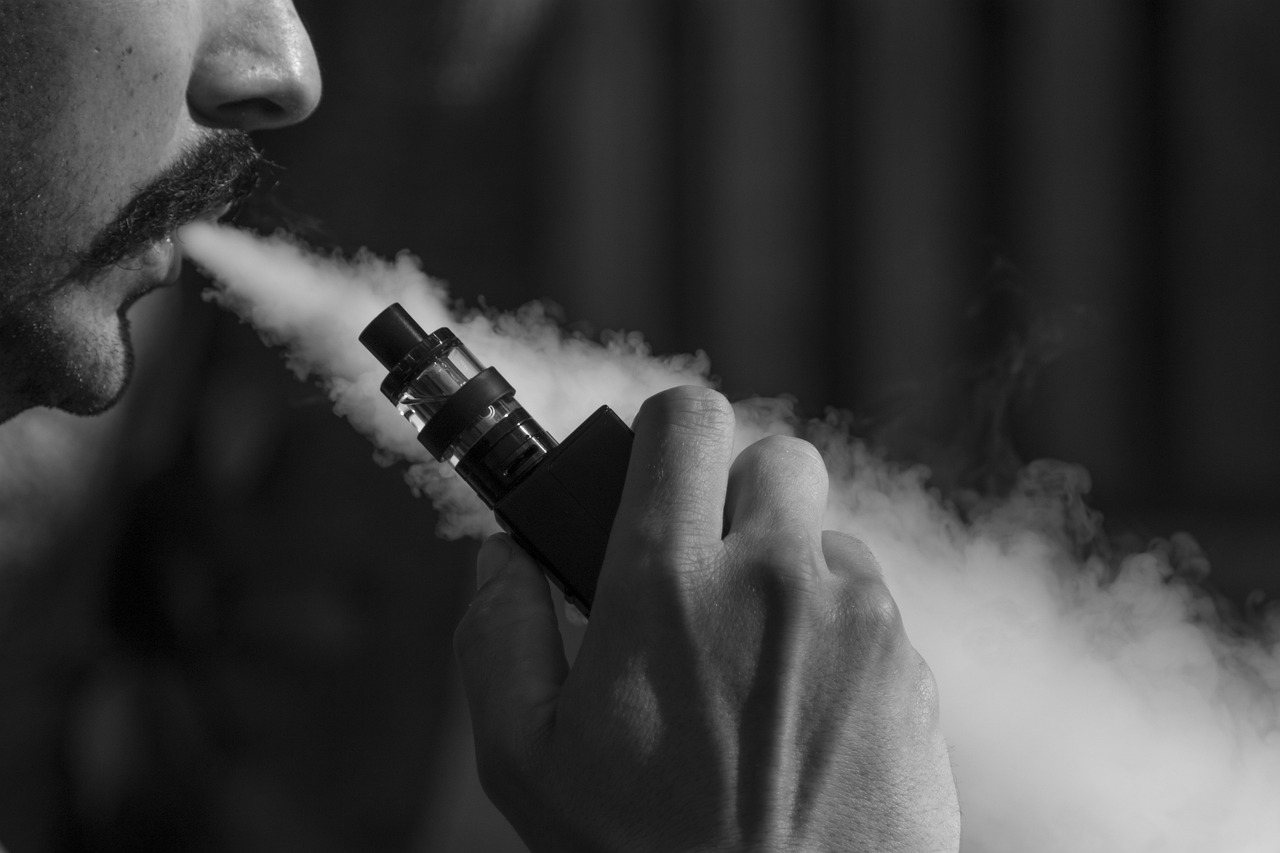 Why the Vaporesso Dojo Blast 10k Prefilled Pod Vape Kit is Perfect for Everyday Use